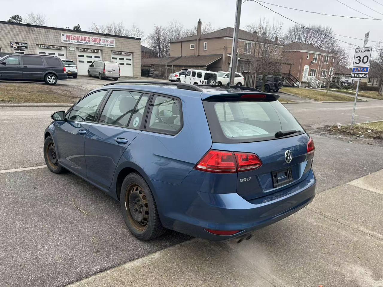 2016 Volkswagen Golf SportWagen 4dr Auto 1.8 TSI Comfortline Photo