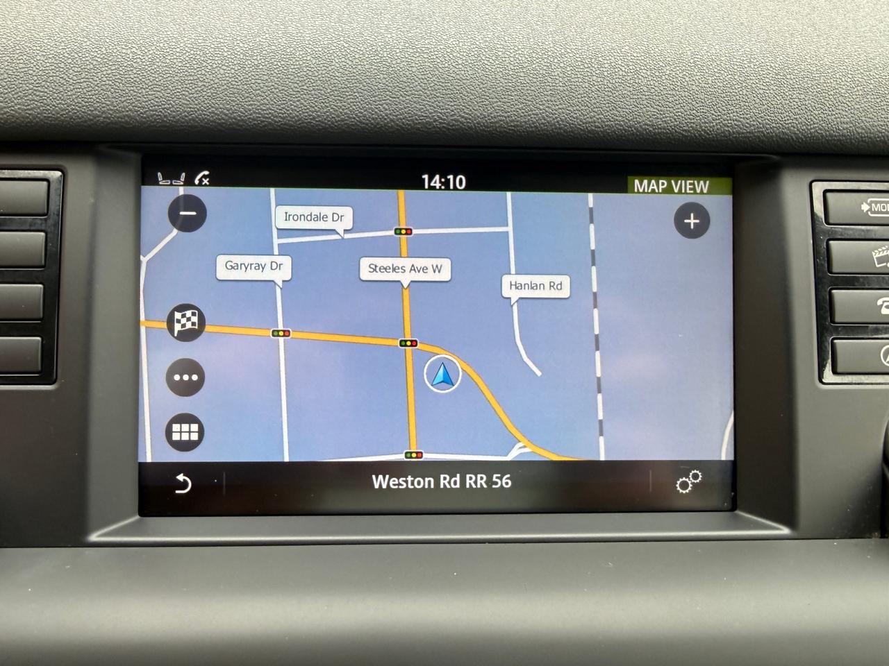 2016 Land Rover Discovery Sport HSE Luxury Photo