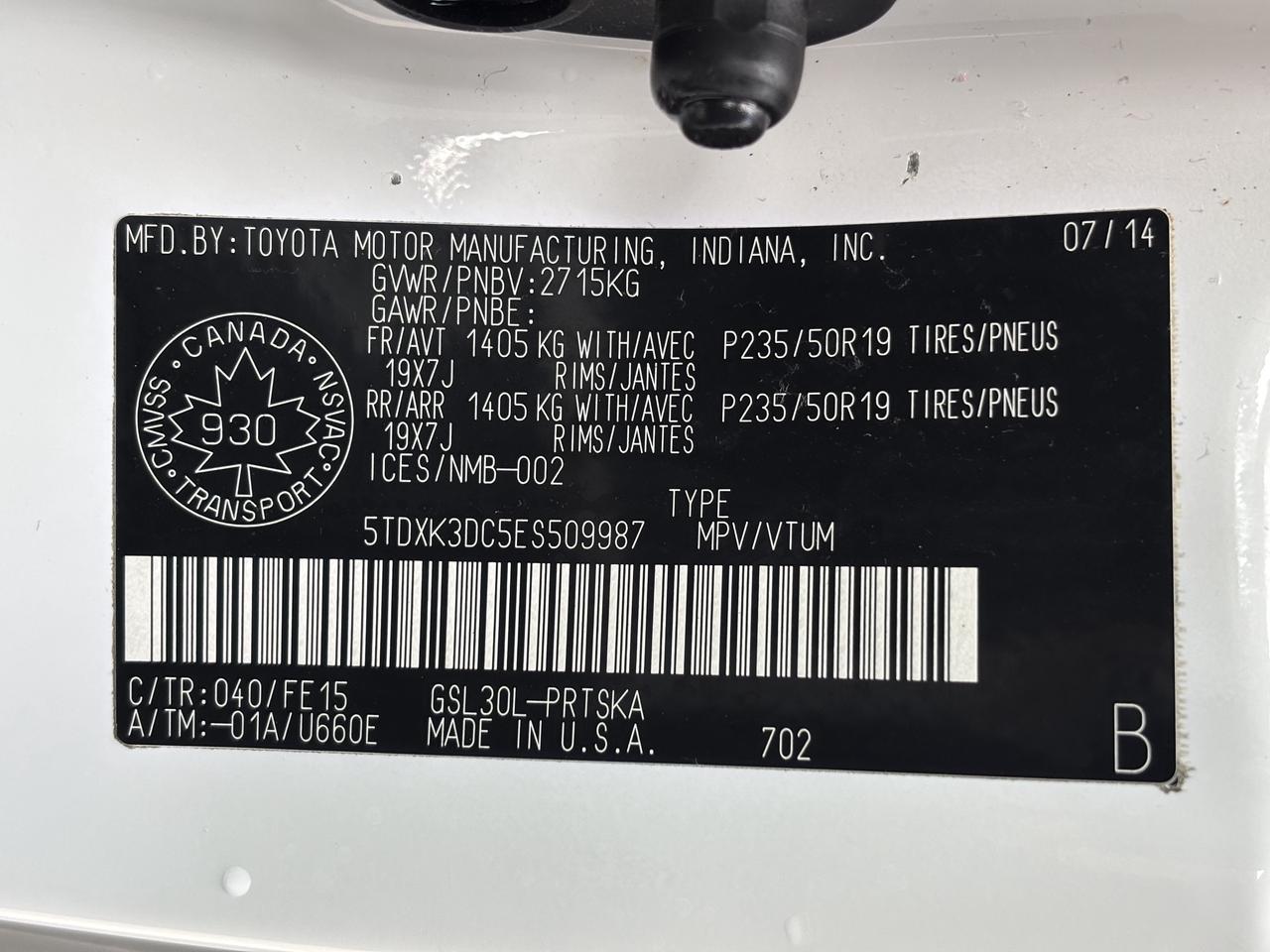 2014 Toyota Sienna SE 8-Pass FWD Photo