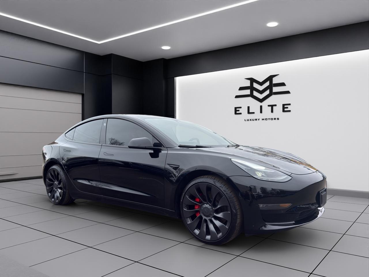 2022 Tesla Model 3 PERFORMANCE AWD-Blind Spot Monitor-Reverse Camera !!! Photo