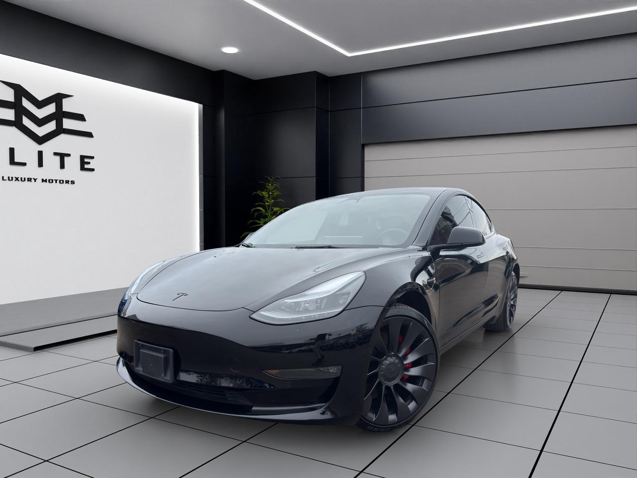 2022 Tesla Model 3 PERFORMANCE AWD-Blind Spot Monitor-Reverse Camera !!! Photo