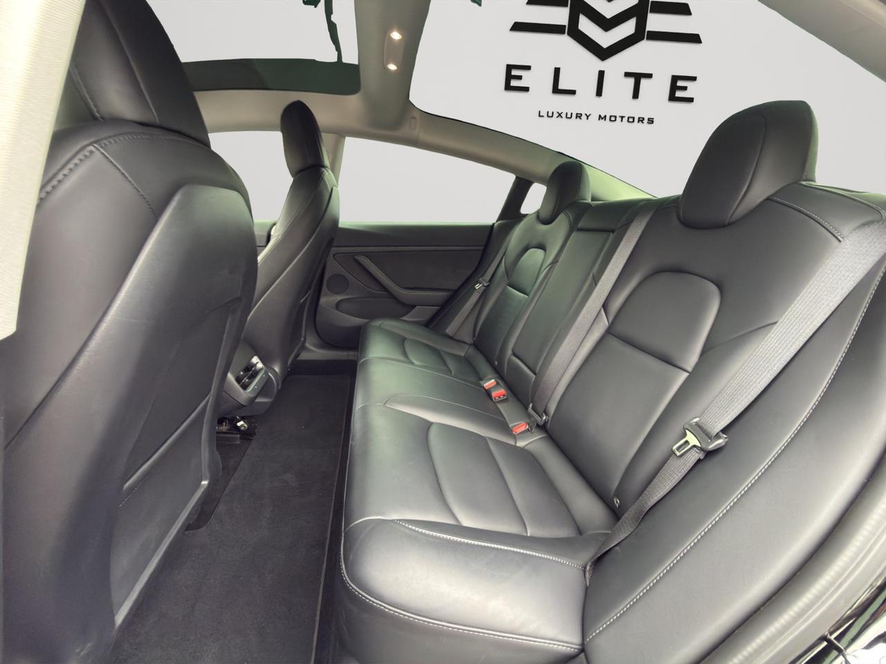 2022 Tesla Model 3 PERFORMANCE AWD-Blind Spot Monitor-Reverse Camera !!! Photo