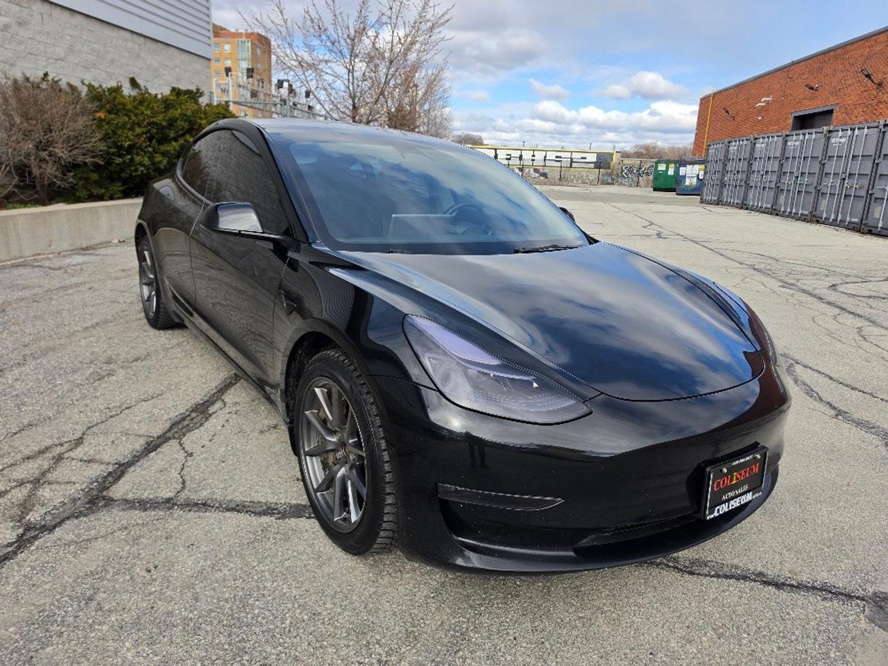 2022 Tesla Model 3 LONG RANGE AWD DUAL MOTOR-AUTOPILOT Photo