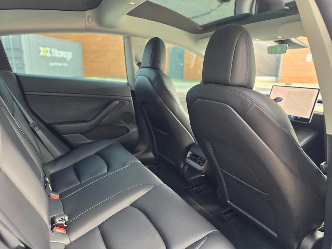 2022 Tesla Model 3 LONG RANGE AWD DUAL MOTOR-AUTOPILOT Photo