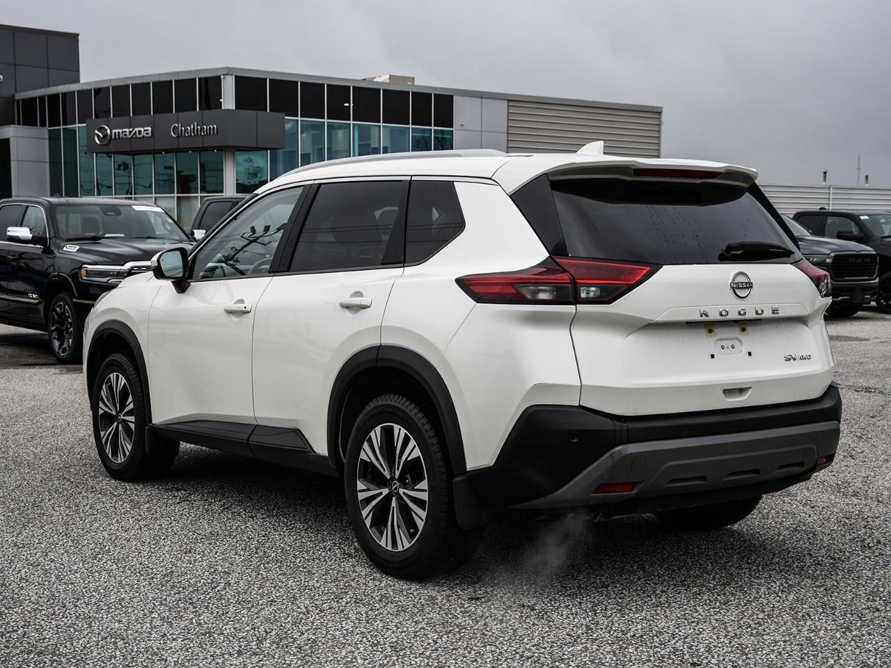 2023 Nissan Rogue AWD SV Moonroof Photo
