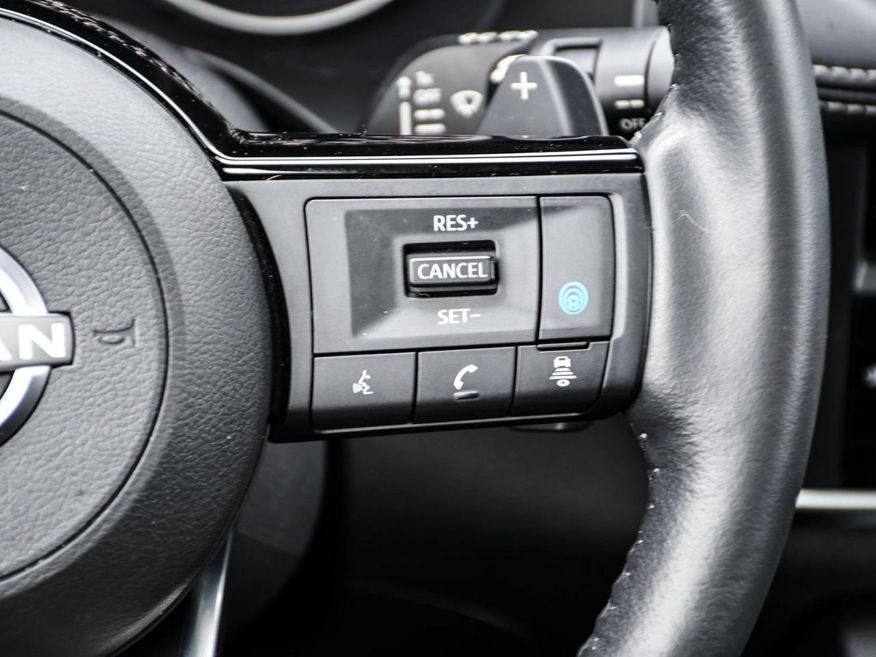 2023 Nissan Rogue AWD SV Moonroof Photo