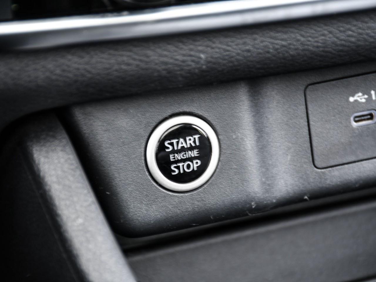 2023 Nissan Rogue AWD SV Moonroof Photo