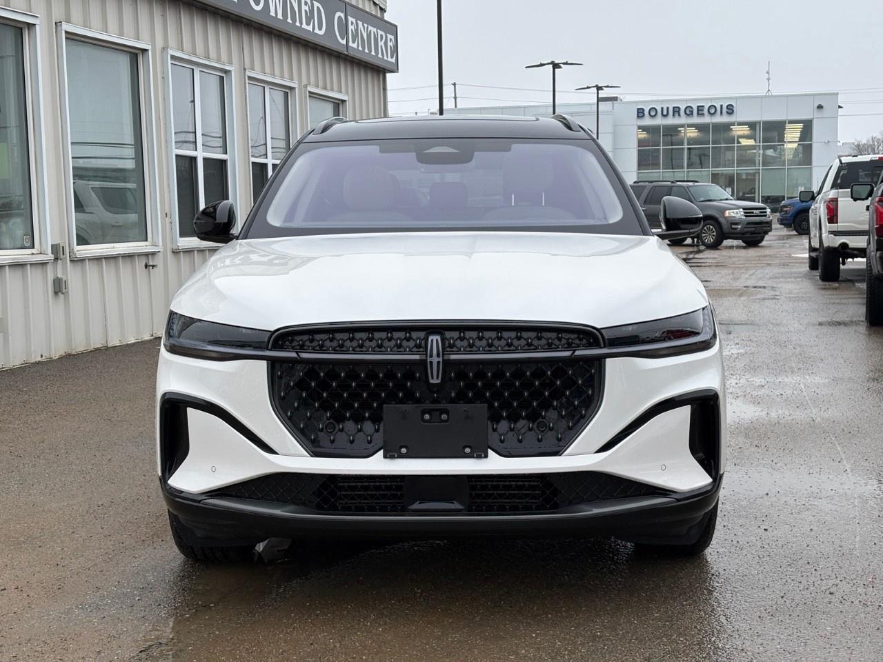 2025 Lincoln Nautilus Reserve AWD Photo