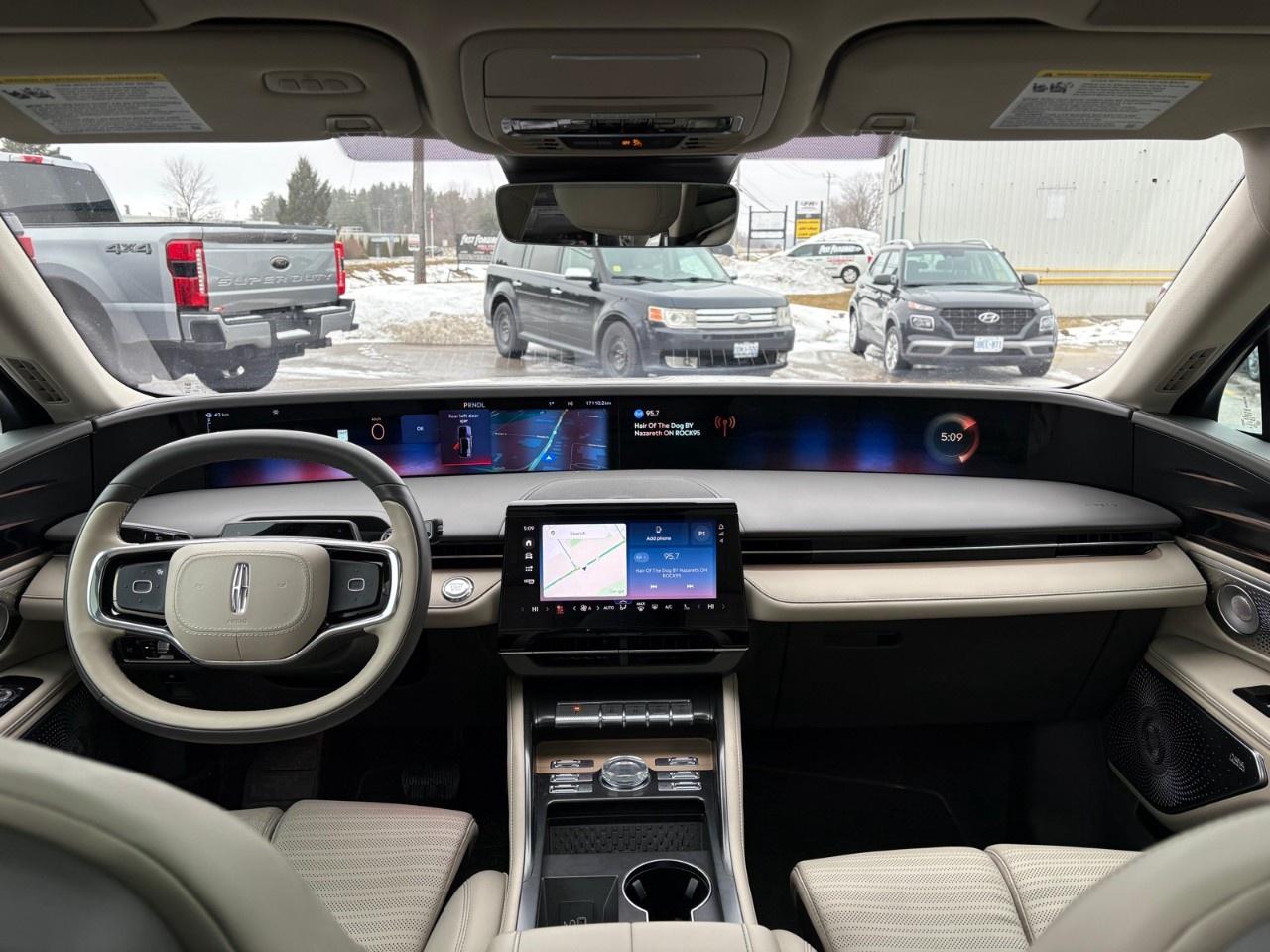 2025 Lincoln Nautilus Reserve AWD Photo