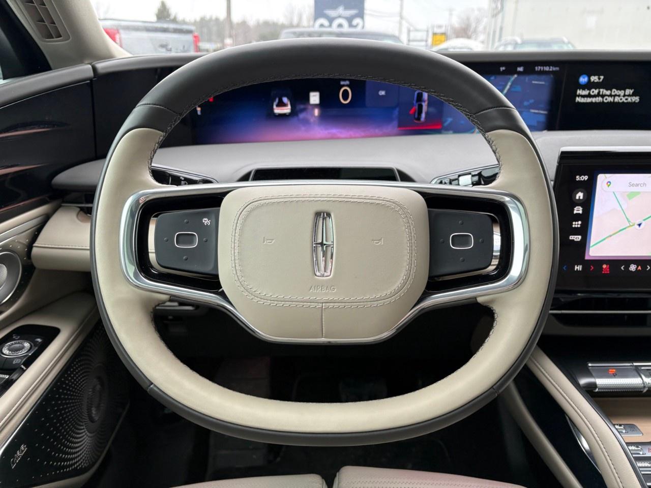 2025 Lincoln Nautilus Reserve AWD Photo