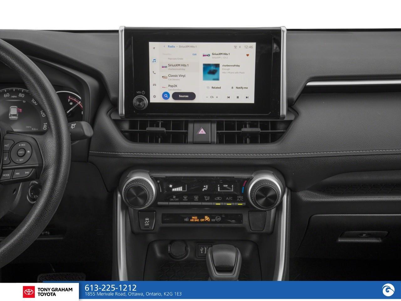 2025 Toyota RAV4 LE Photo