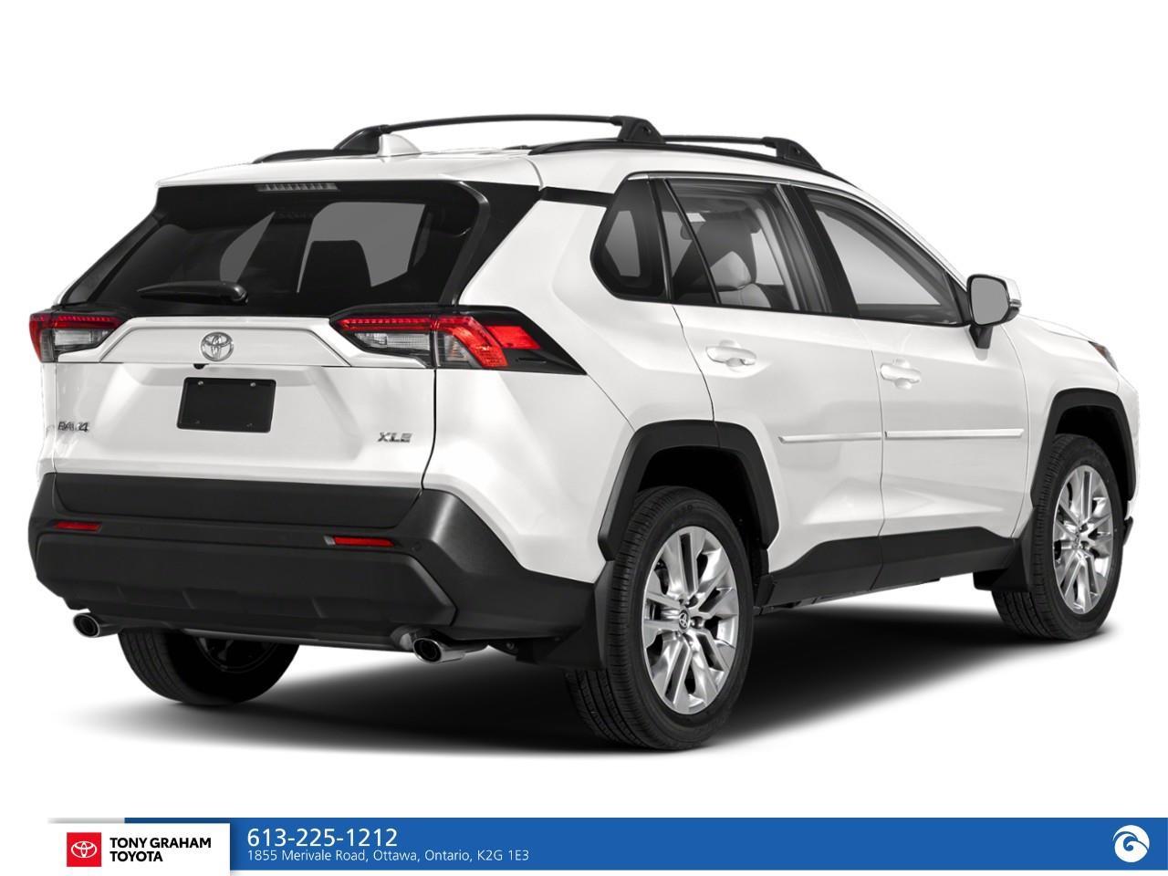 2025 Toyota RAV4 XLE Photo