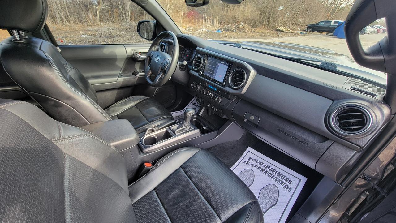 2020 Toyota Tacoma  Photo