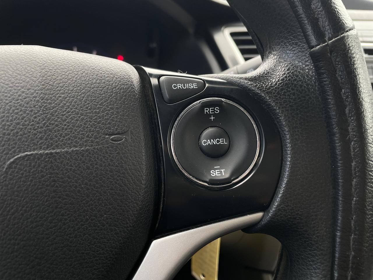 2013 Honda Civic LX *SAFETY, HEATED SEATS, ECO MODE* Photo