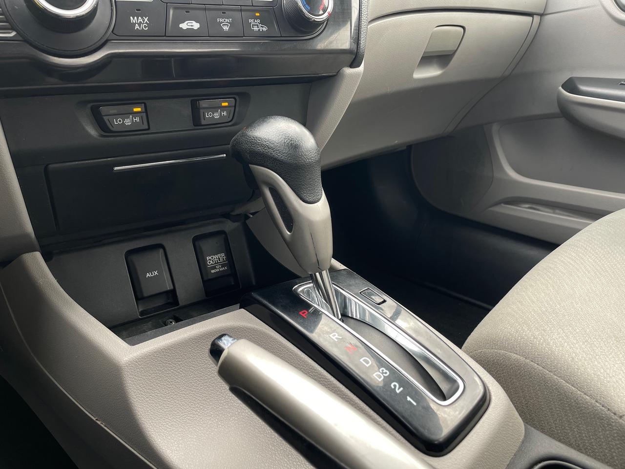 2013 Honda Civic LX *SAFETY, HEATED SEATS, ECO MODE* Photo