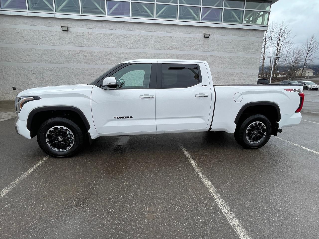 2026 Toyota Tundra SR5 Photo2
