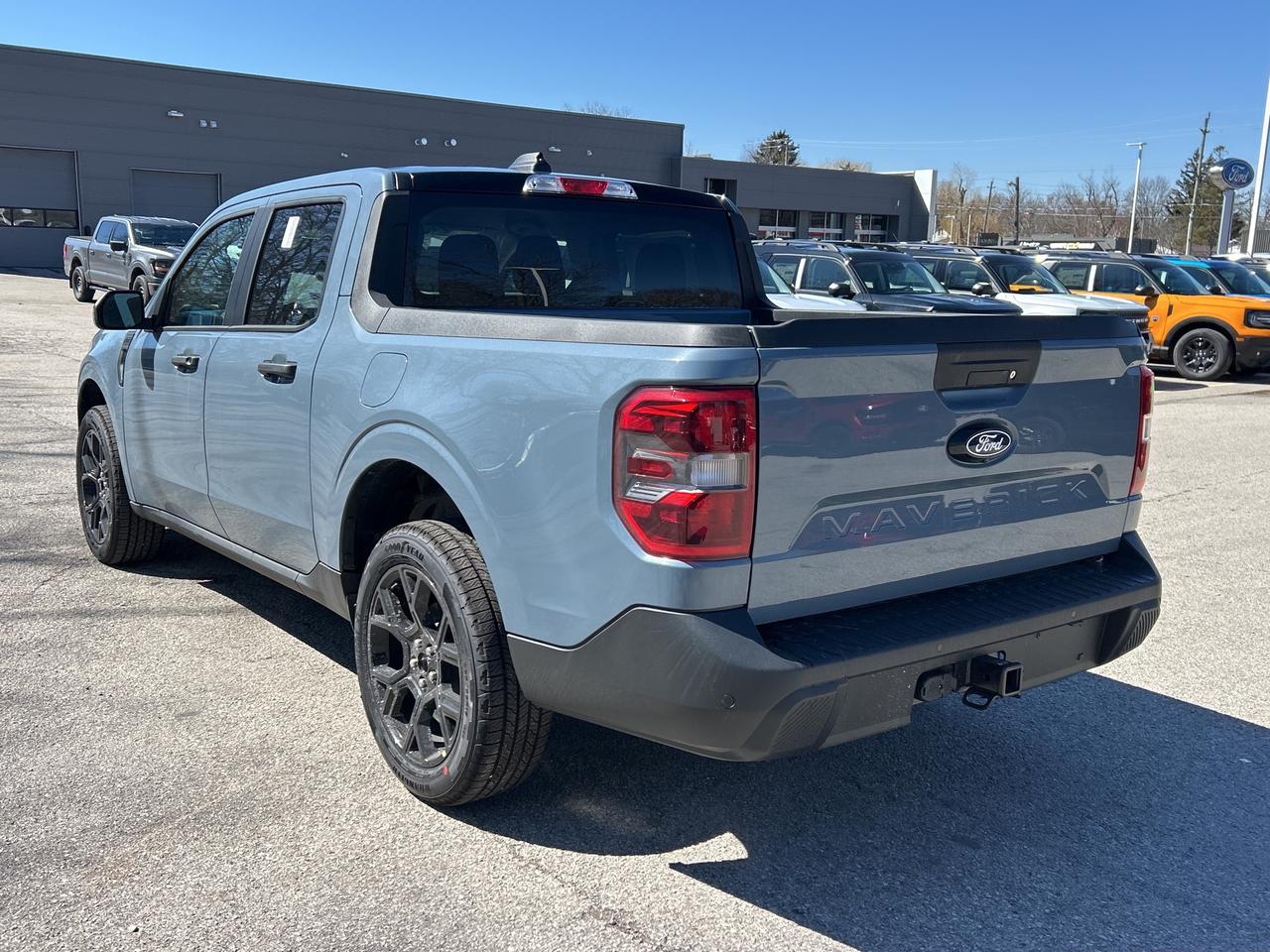 2026 Ford Maverick XLT AWD SuperCrew 302A Photo2