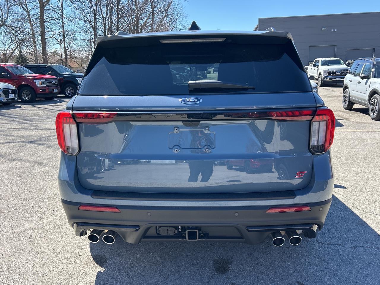 2026 Ford Explorer ST 4WD 400A Photo