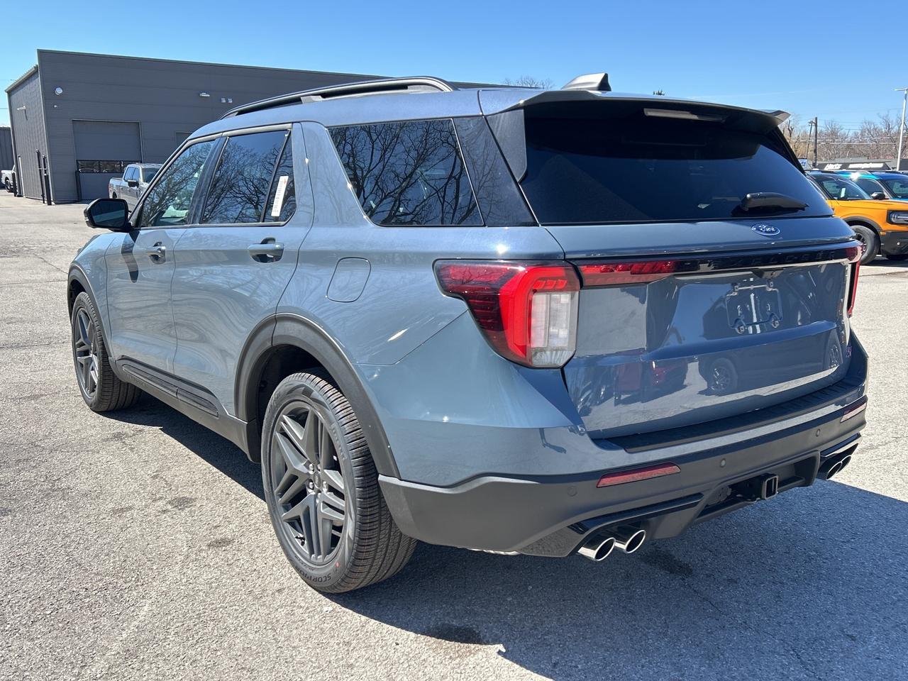 2026 Ford Explorer ST 4WD 400A Photo