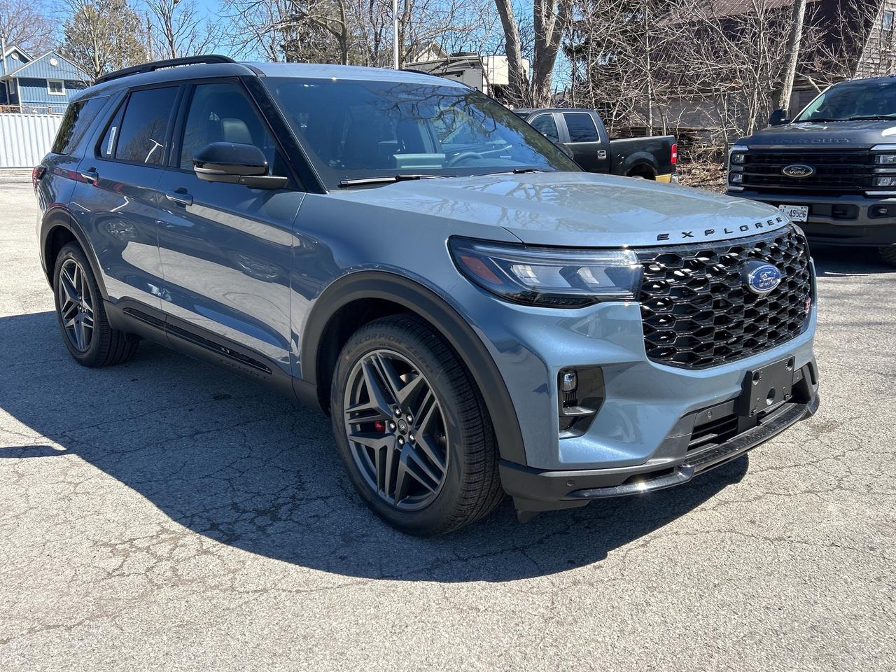 2026 Ford Explorer ST 4WD 400A Photo