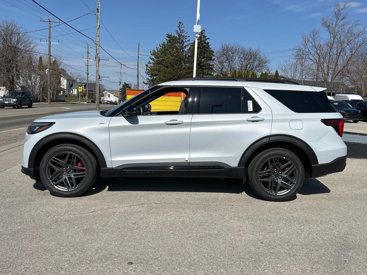 2026 Ford Explorer ST-LINE 4WD 300A Photo
