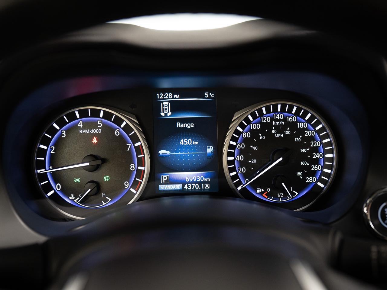 2017 Infiniti Q60 S | RED SPORT | 400HP | CARBON FIBRE Photo