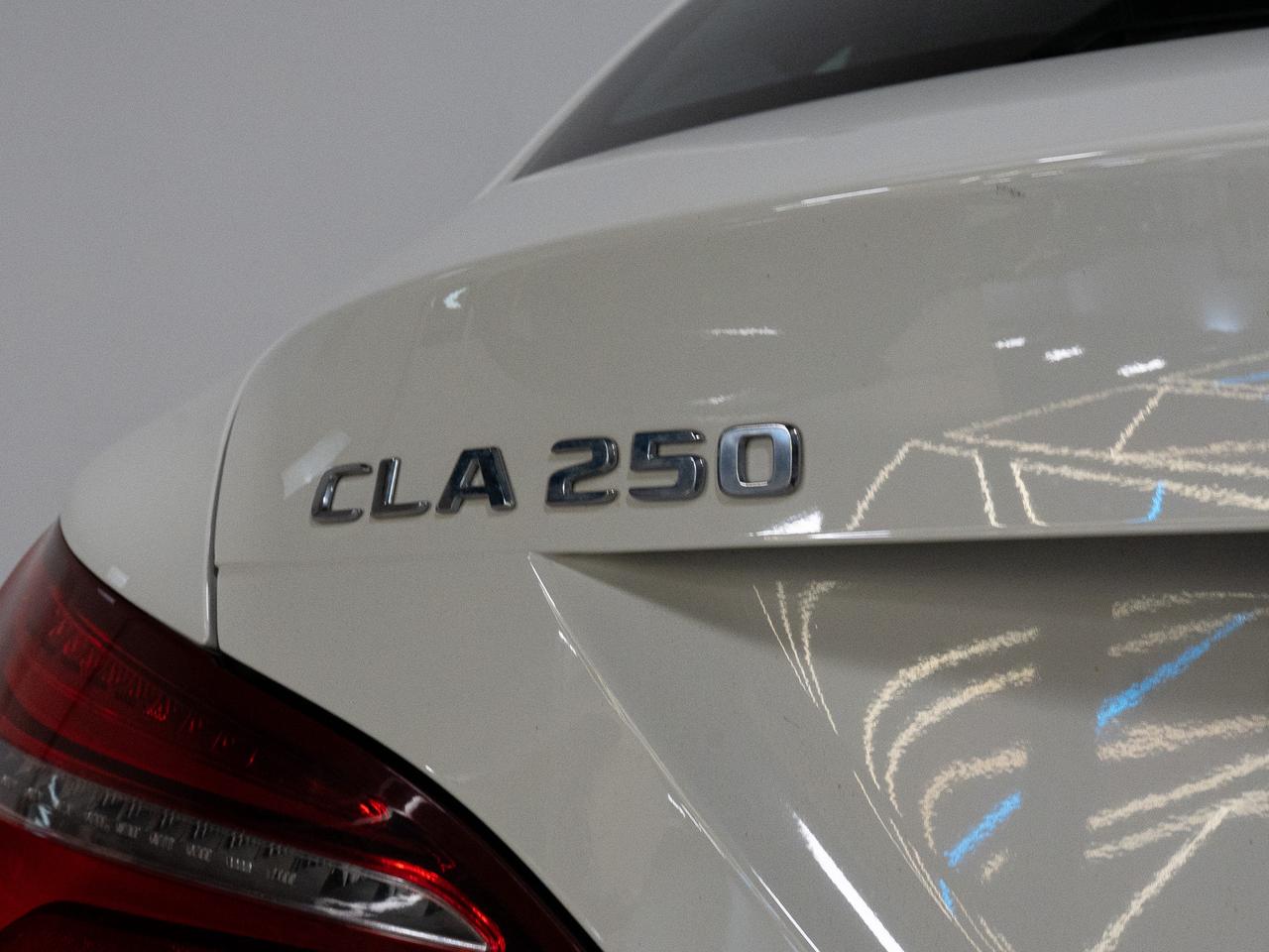 2018 Mercedes-Benz CLA-Class 250 | 4-MATIC | PANO Photo