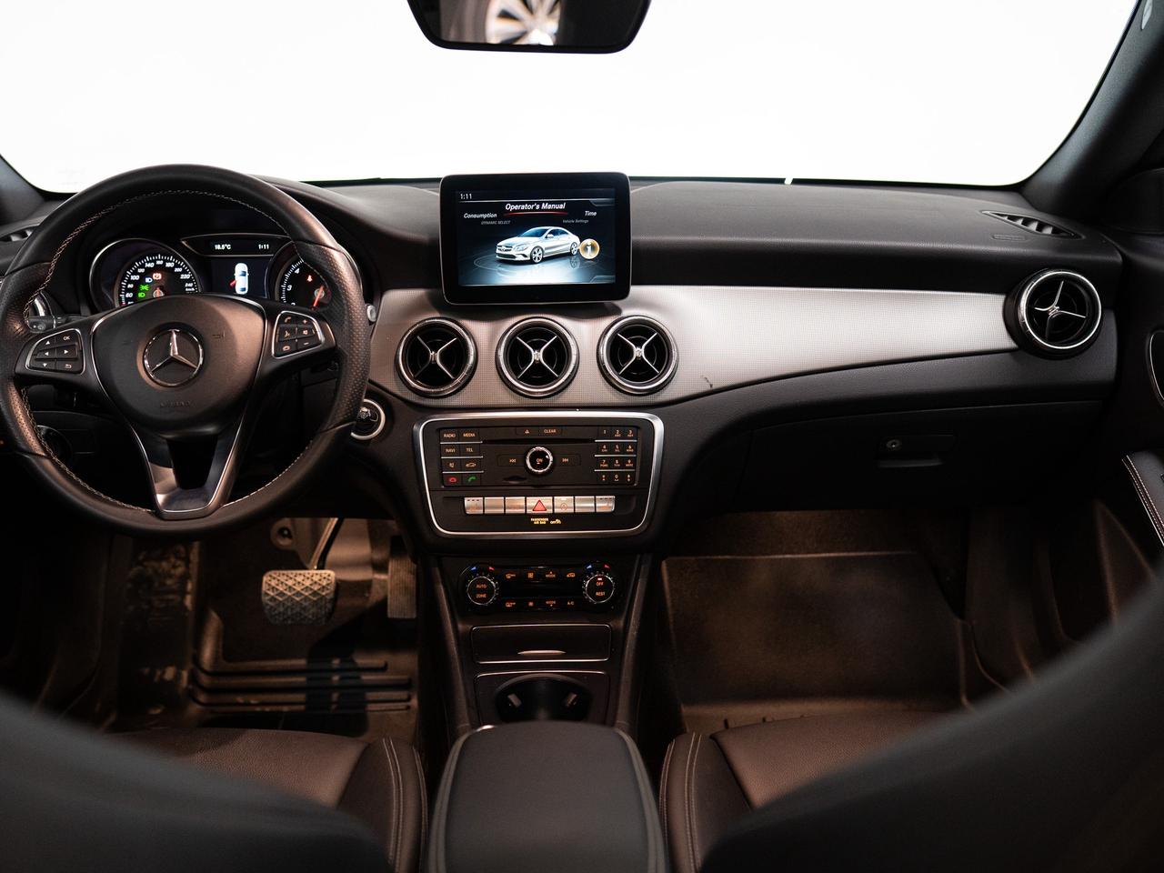 2018 Mercedes-Benz CLA-Class 250 | 4-MATIC | PANO Photo