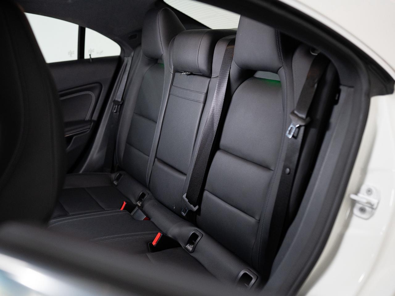 2018 Mercedes-Benz CLA-Class 250 | 4-MATIC | PANO Photo