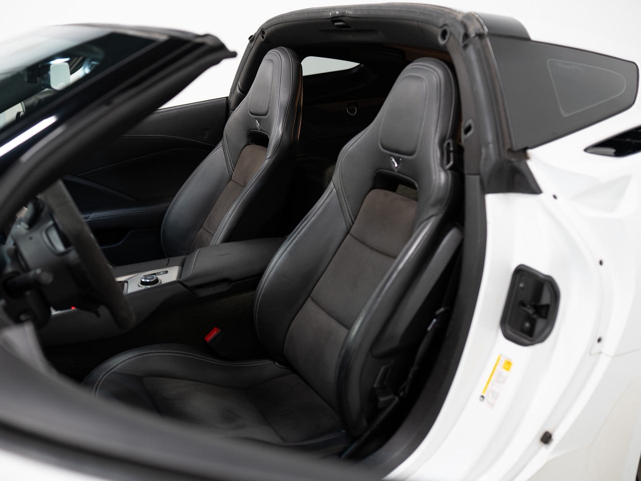 2018 Chevrolet Corvette 2LT | Z51 | CUSTOM EXHAUST | 20 IN Photo