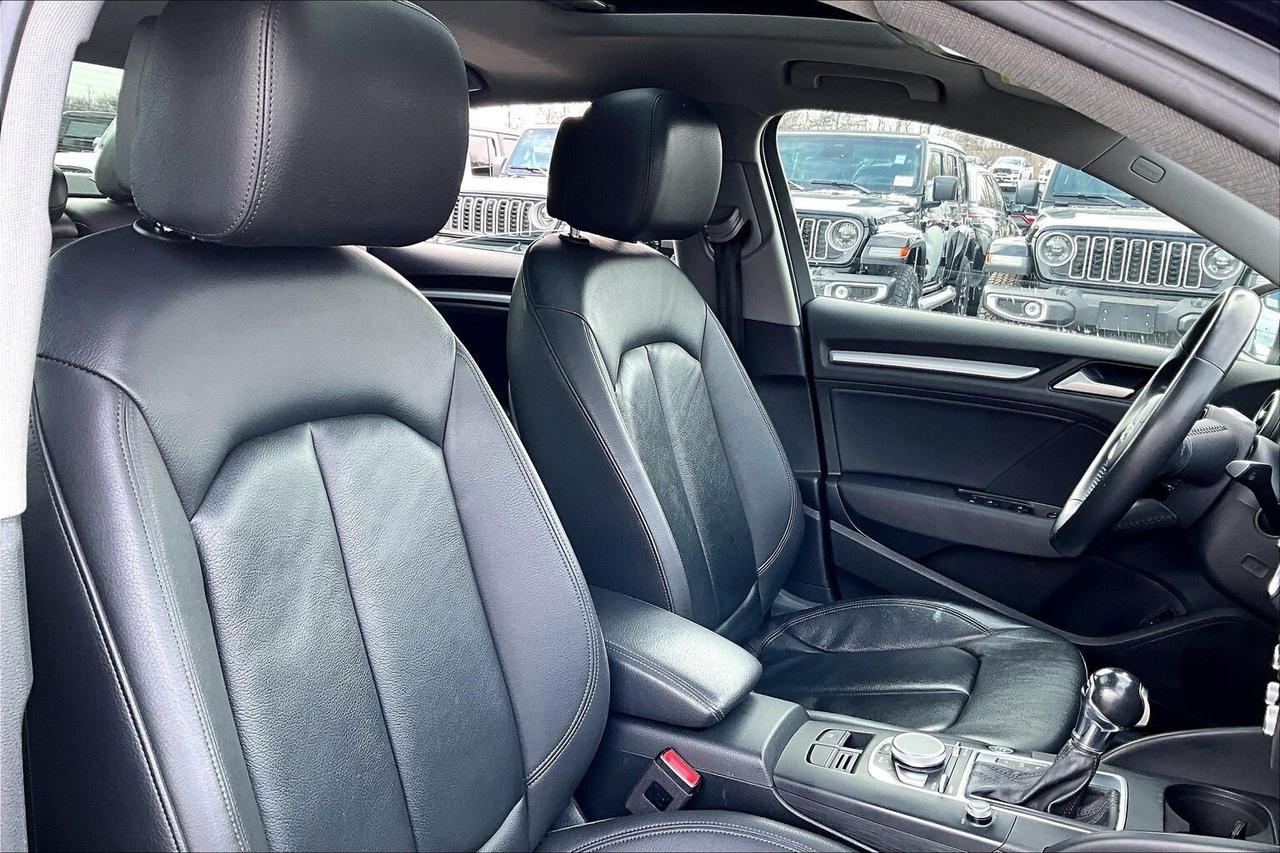 2018 Audi A3 Komfort 2.0T | Premium Pkg | Sunroof | AWD Photo