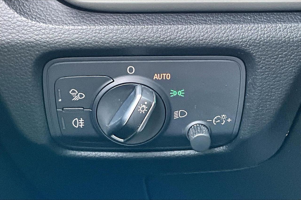 2018 Audi A3 Komfort 2.0T | Premium Pkg | Sunroof | AWD Photo