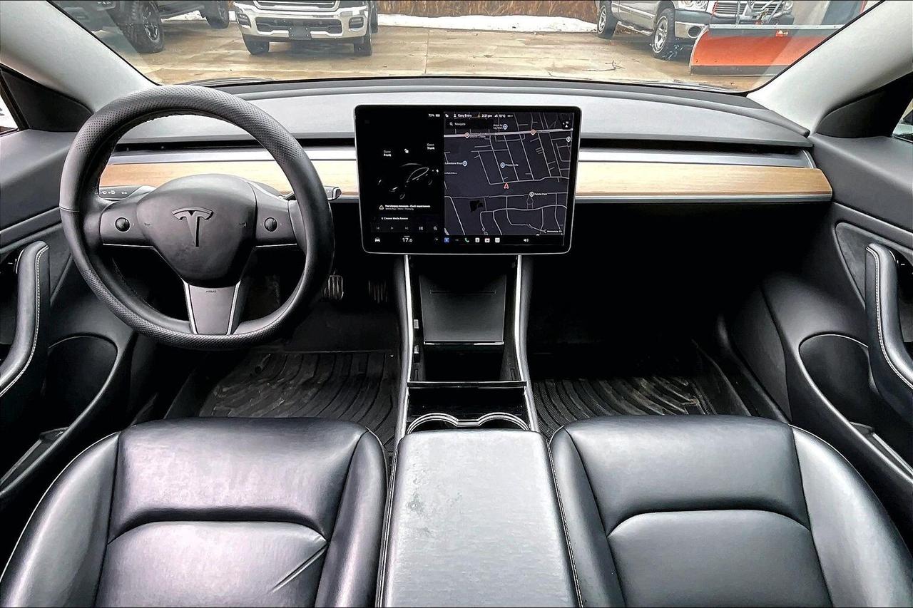 2019 Tesla Model 3 Standard Range Plus RWD Photo