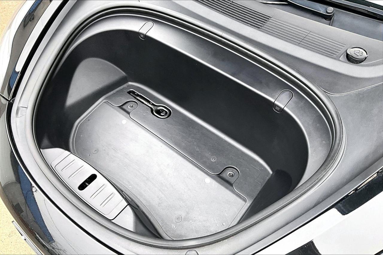 2019 Tesla Model 3 Standard Range Plus RWD Photo