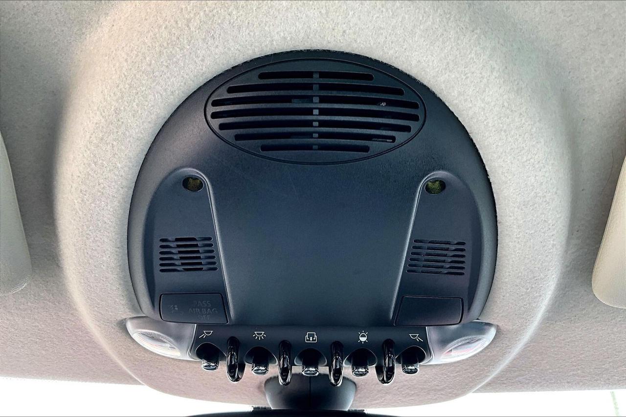 2013 MINI Cooper Hardtop 2Dr Coupe | 2 Sets Wheels | AS IS | FWD Photo