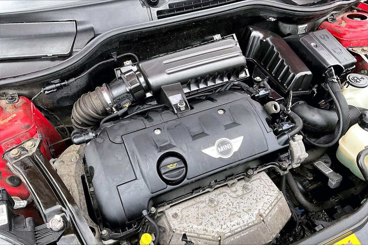 2013 MINI Cooper Hardtop 2Dr Coupe | 2 Sets Wheels | AS IS | FWD Photo