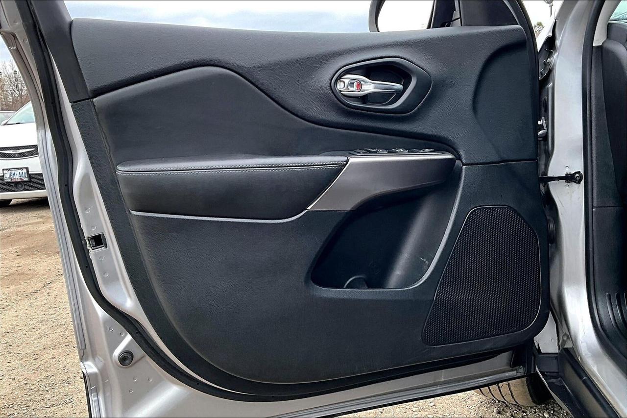 2019 Jeep Cherokee North | Heated Seats | Remote Start | AS IS | 4X4 Photo