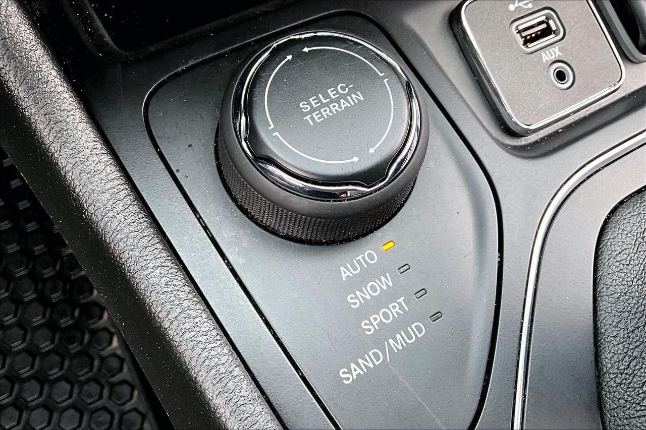 2019 Jeep Cherokee North | Heated Seats | Remote Start | AS IS | 4X4 Photo