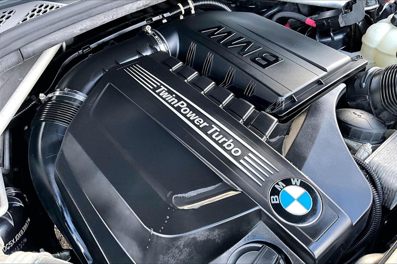 2018 BMW X5 xDrive35i | Premium Essential | Panoroof | AWD Photo