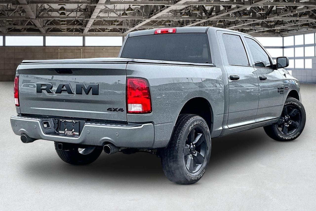 2022 RAM 1500 Classic Ceramic Grey Crew | 5.7 V8 | Max Tow | 4X4 Photo