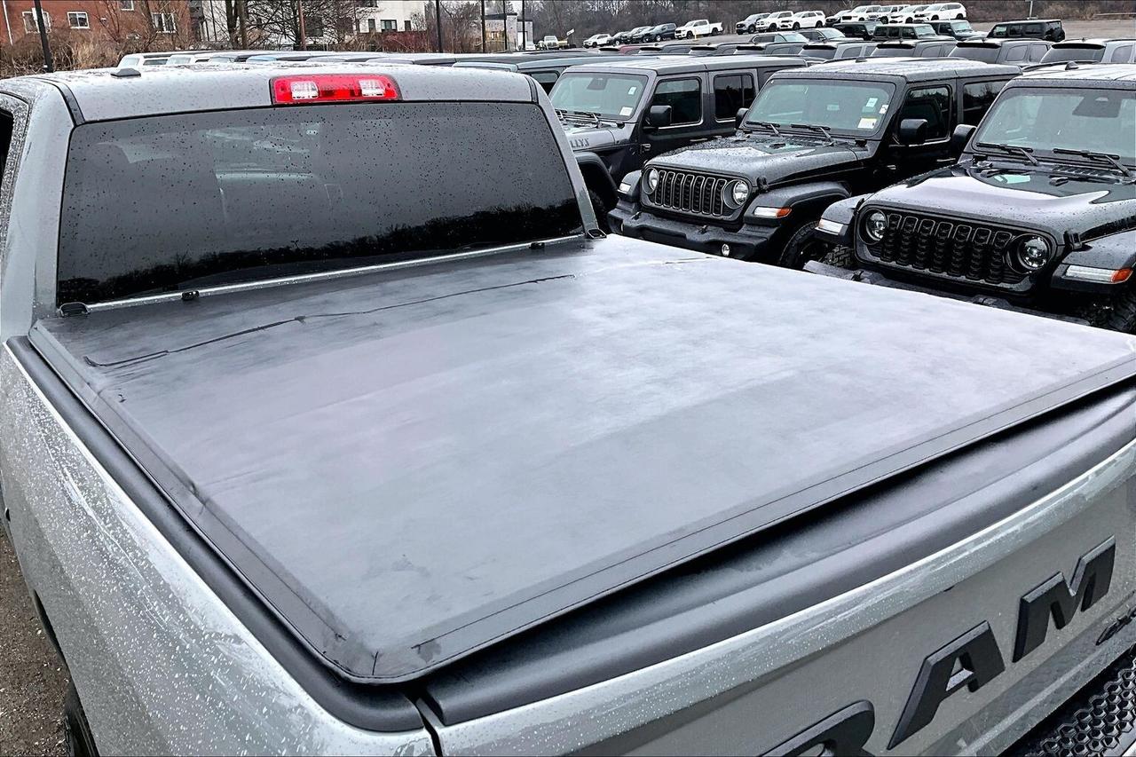 2022 RAM 1500 Classic Ceramic Grey Crew | 5.7 V8 | Max Tow | 4X4 Photo