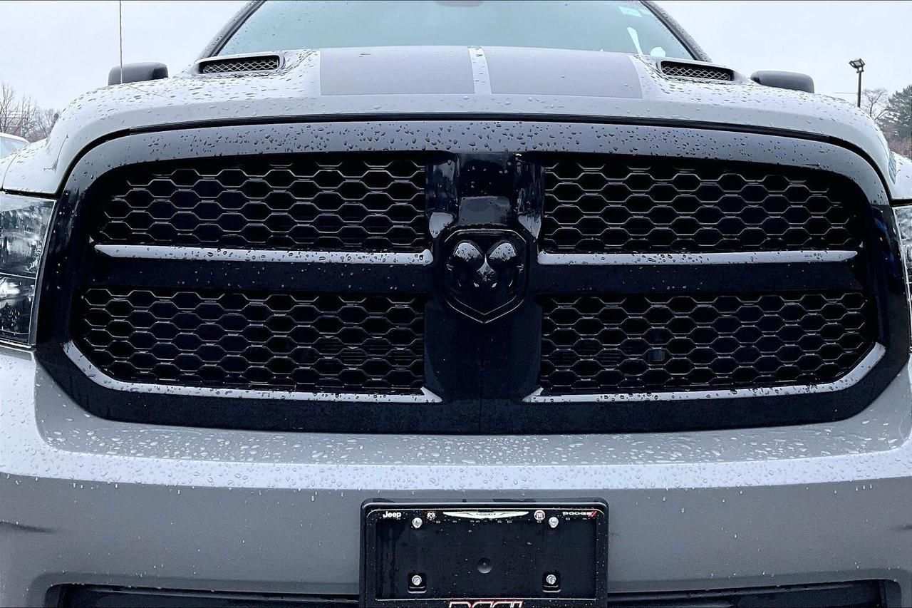 2022 RAM 1500 Classic Ceramic Grey Crew | 5.7 V8 | Max Tow | 4X4 Photo