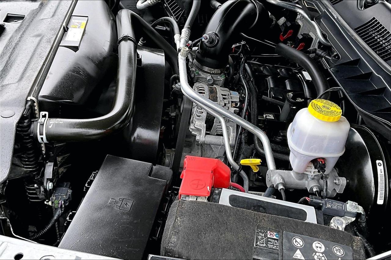 2022 RAM 1500 Classic Ceramic Grey Crew | 5.7 V8 | Max Tow | 4X4 Photo