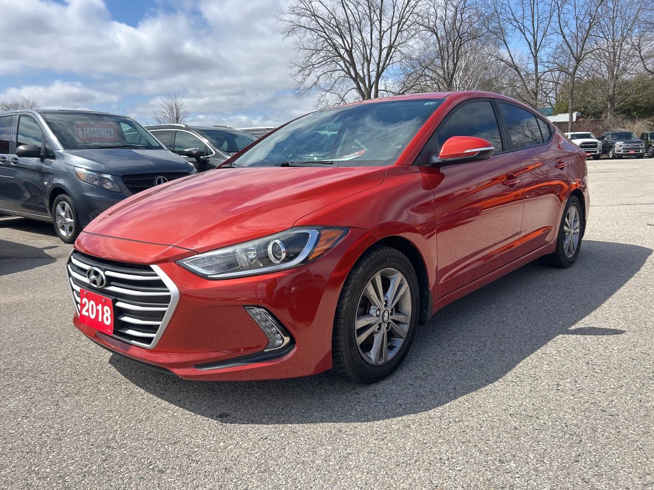 2018 Hyundai Elantra GL, SUNROOF, BLIND SPOT MONITORS, BACK UP CAMERA! - Photo #10