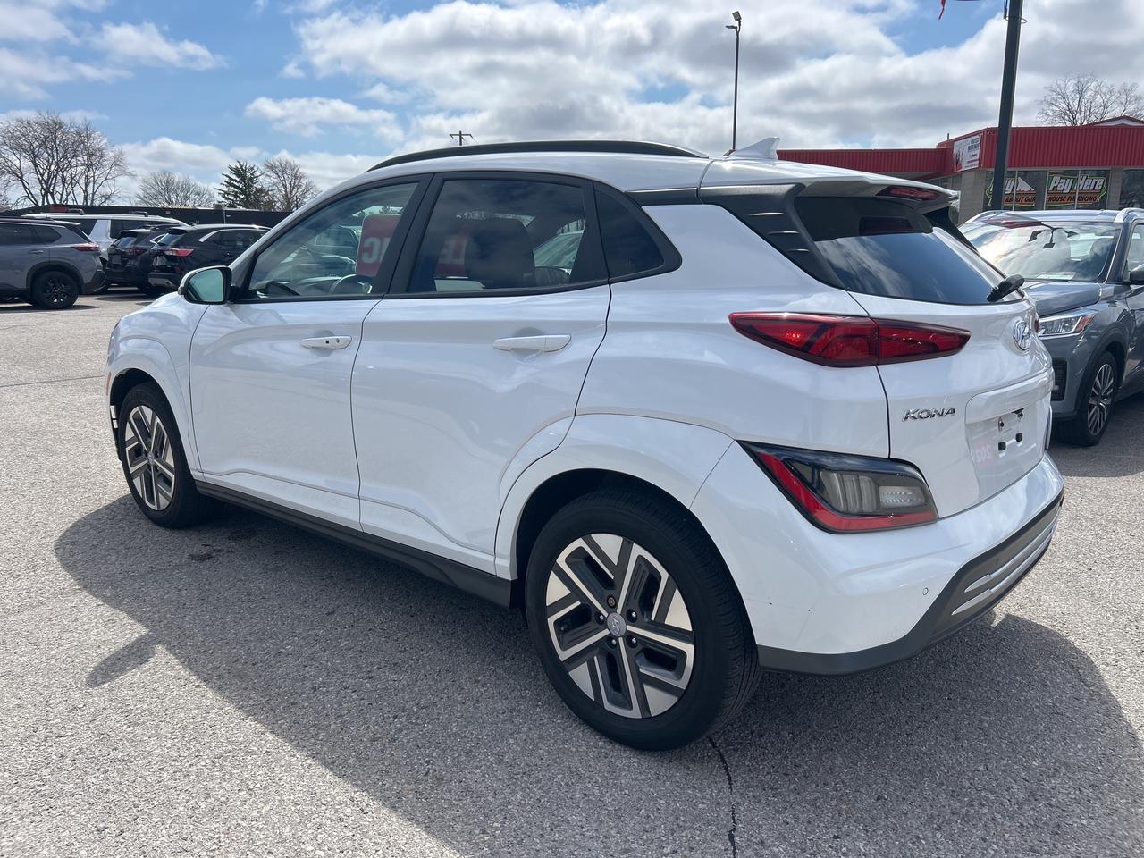 2023 Hyundai KONA Electric ELECTRIC, CLEAN CARFAX, HEATED/ COOLED LEATHER! - Photo #4