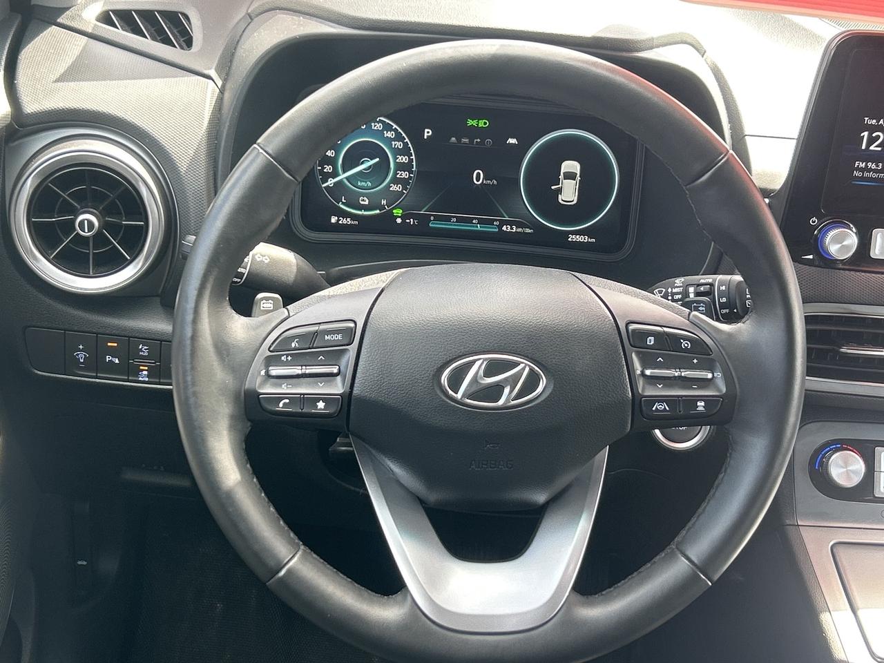 2023 Hyundai KONA Electric ELECTRIC, CLEAN CARFAX, HEATED/ COOLED LEATHER! - Photo #12