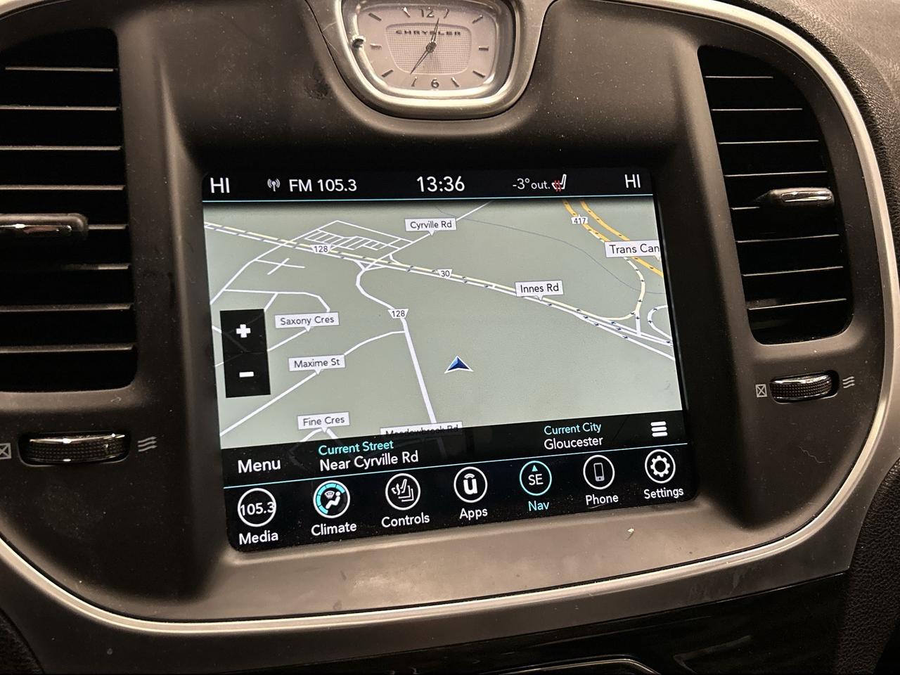 2020 Chrysler 300 TOURING L | NAPPA LEATHER | PANO ROOF | HTD SEATS Photo