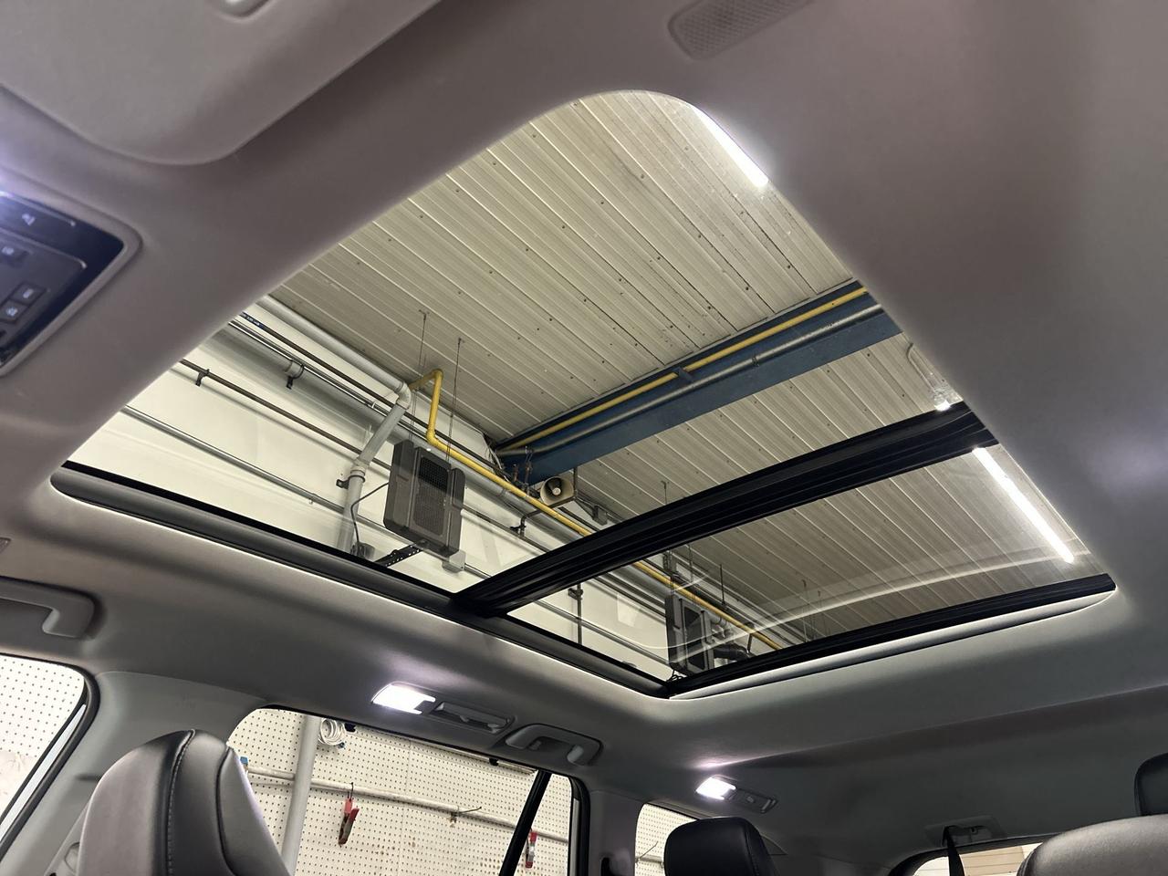 2024 Toyota Grand Highlander LIMITED AWD | 7-PASS | COOLED LEATHER | PANO ROOF Photo