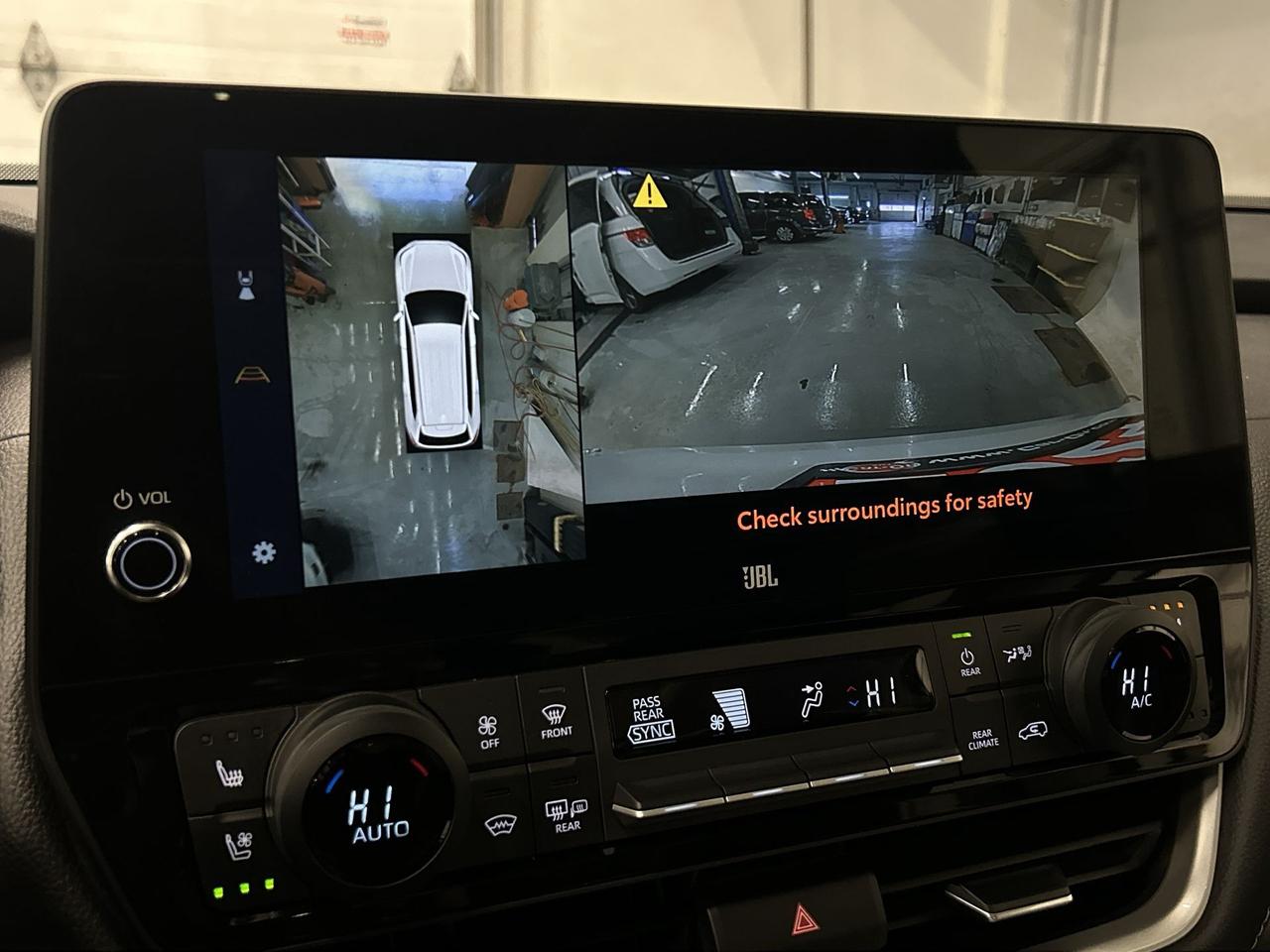 2024 Toyota Grand Highlander LIMITED AWD | 7-PASS | COOLED LEATHER | PANO ROOF Photo