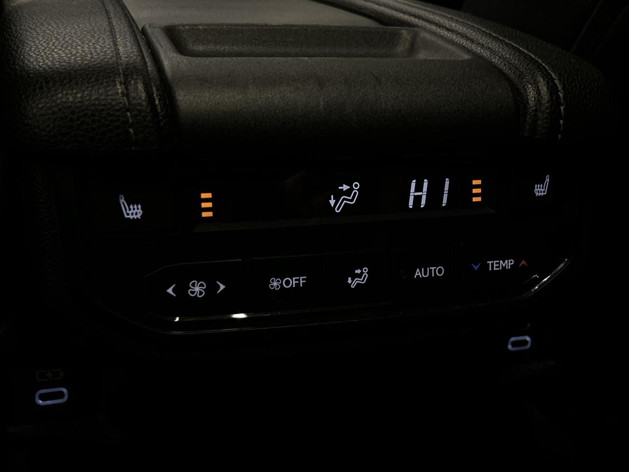 2024 Toyota Grand Highlander LIMITED AWD | 7-PASS | COOLED LEATHER | PANO ROOF Photo